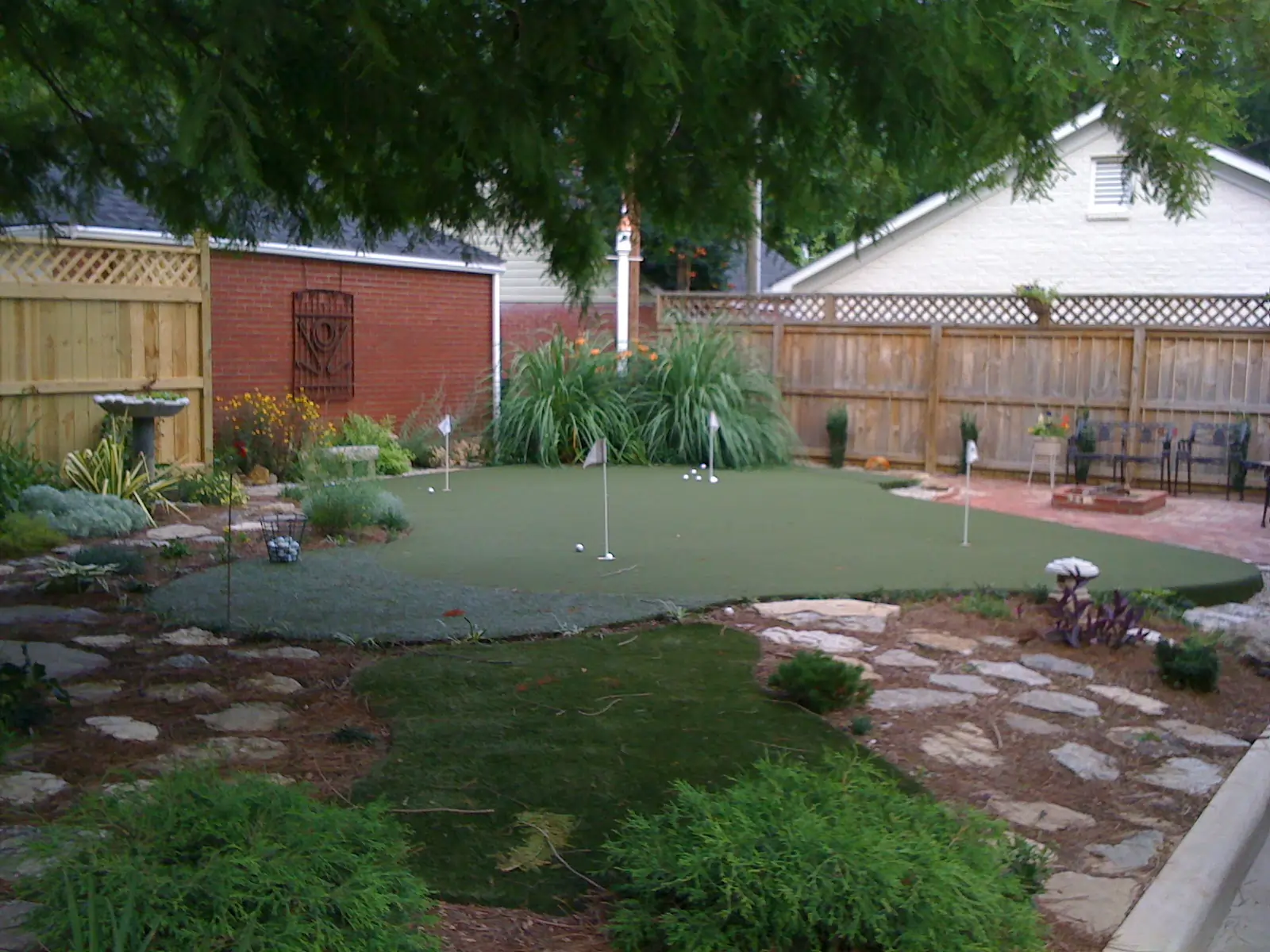 Backyard-Putting-Green-1 Residential sport court installation